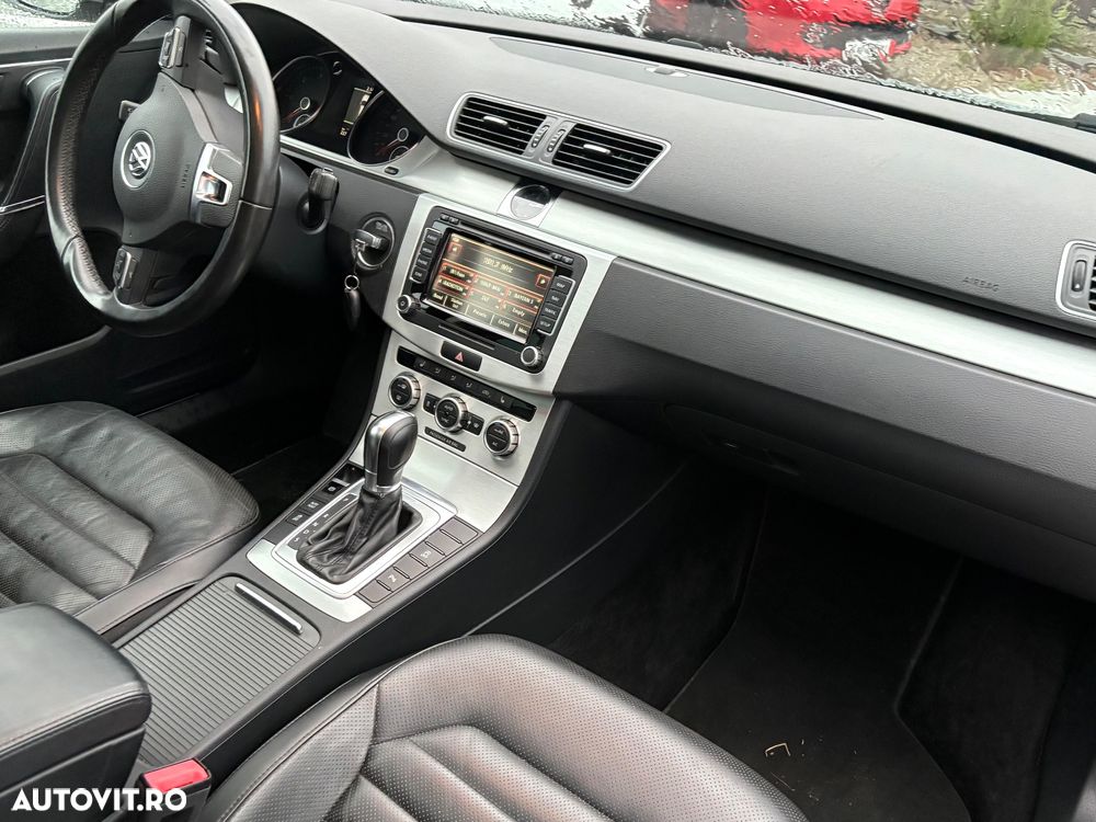 Volkswagen Passat Variant 2.0 TDI DSG BlueMotion Technology Highline - 5