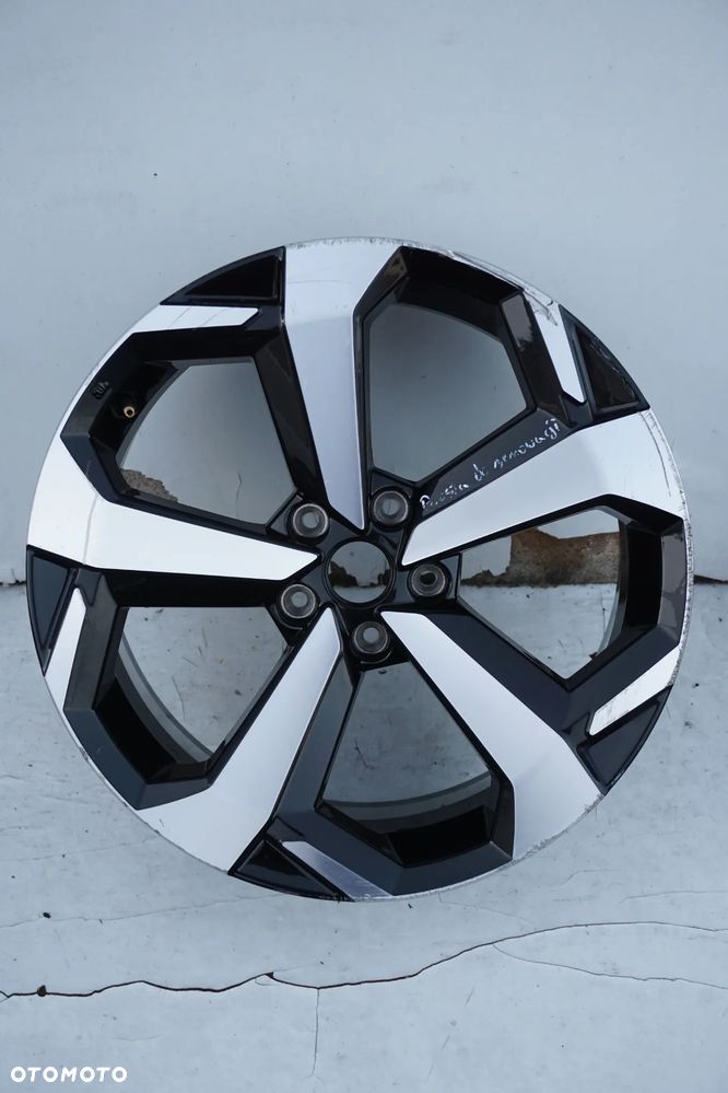 Nissan 5x114,3 19 7,5J et35 6PA3B - 1