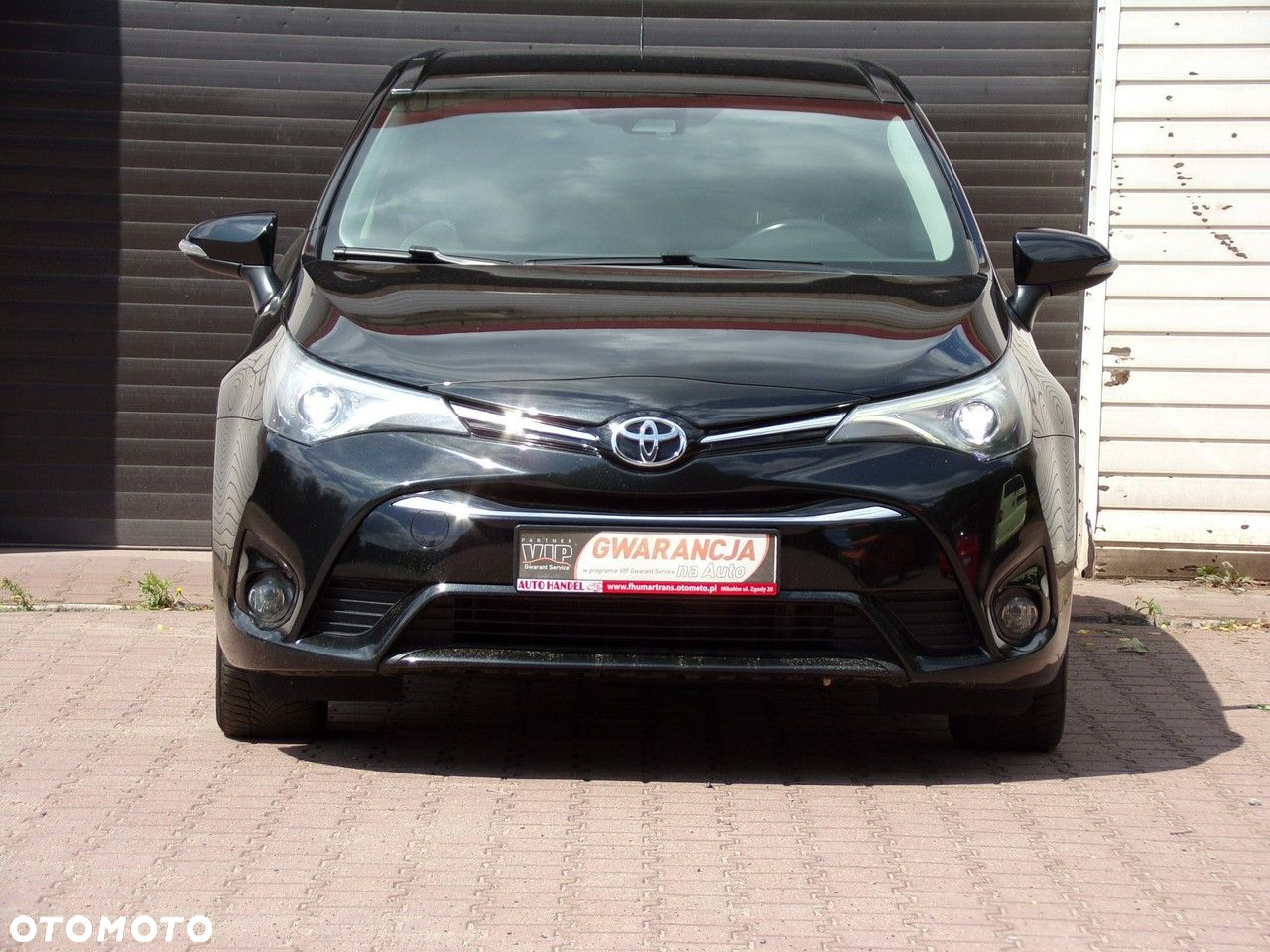 Toyota Avensis - 4