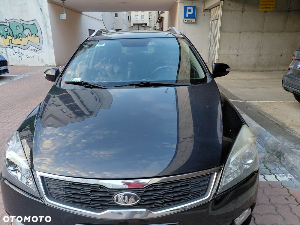 Kia Ceed 1.6 Crdi Comfort - 1