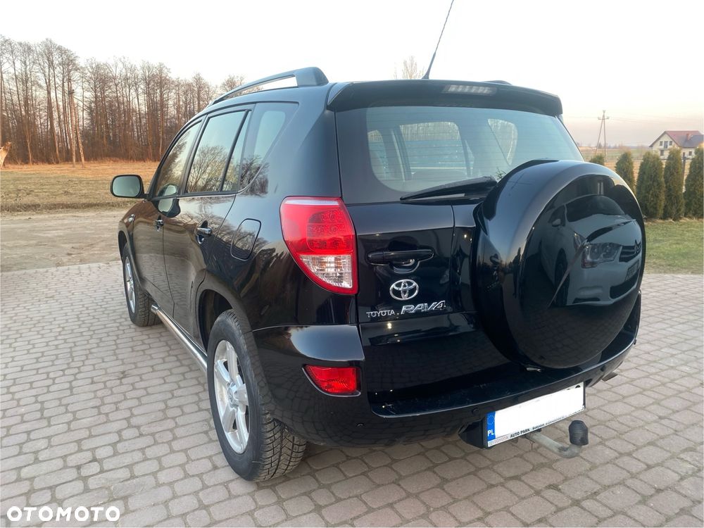 Toyota RAV4 2.2 D-4D Luna - 21