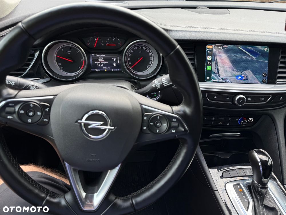 Opel Insignia - 12