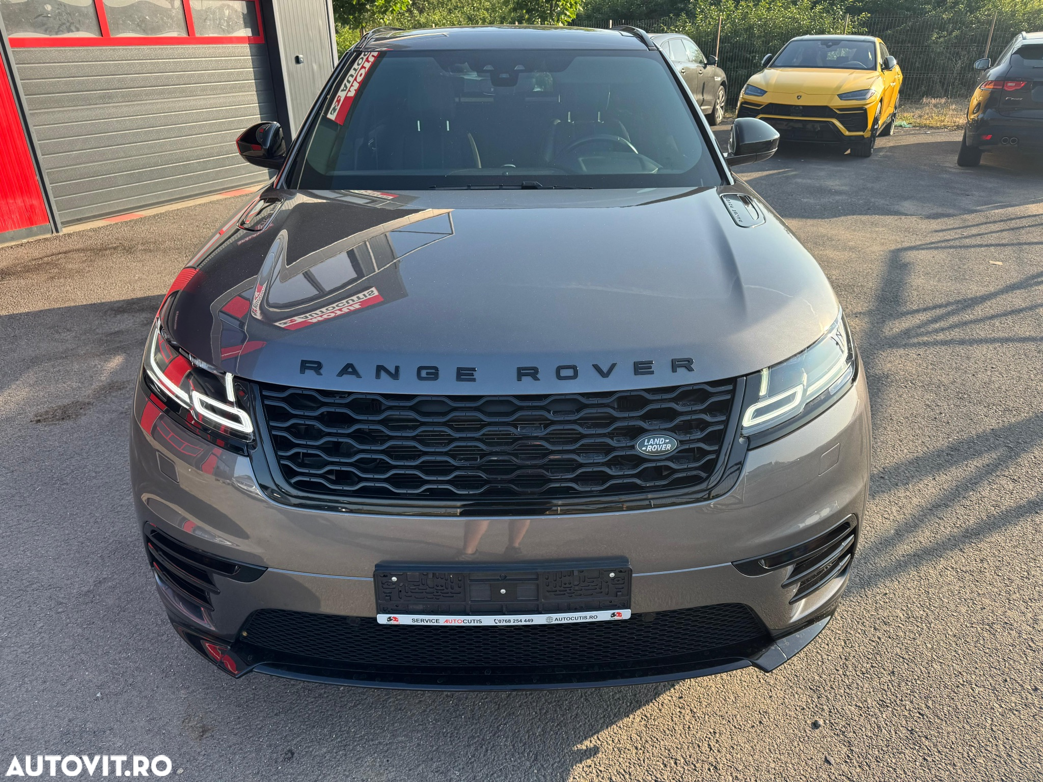 Land Rover Range Rover Velar 2.0 R-Dynamic HSE - 2