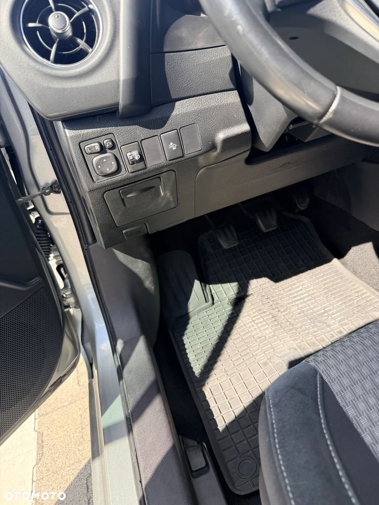Toyota Auris 1.2 Turbo Comfort - 10