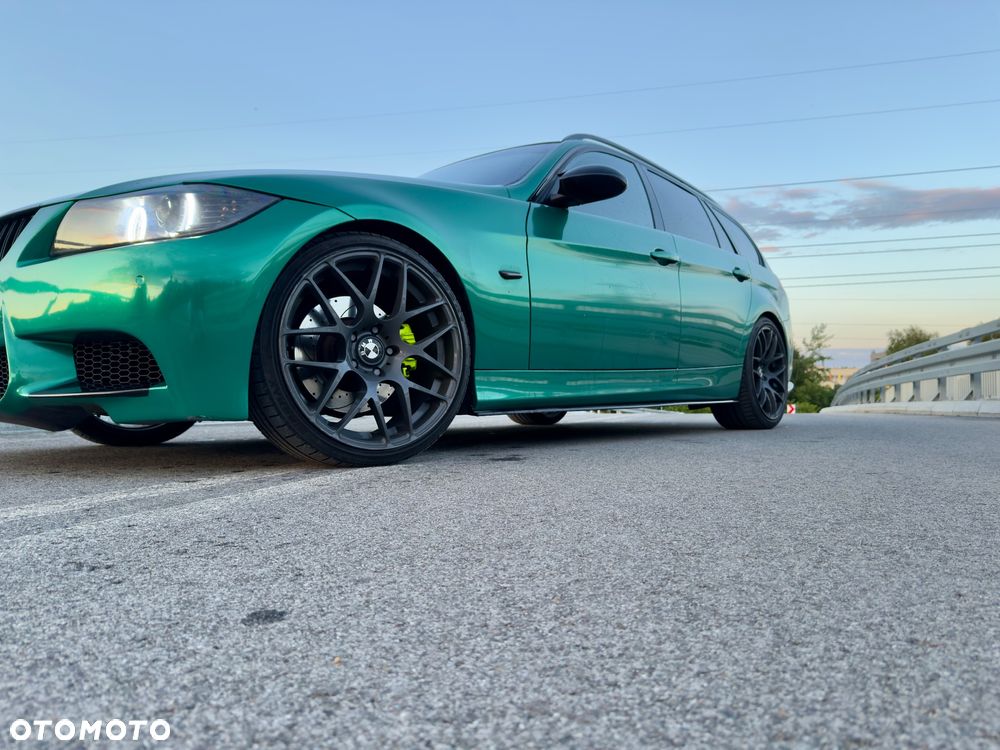BMW Seria 3 325d - 10