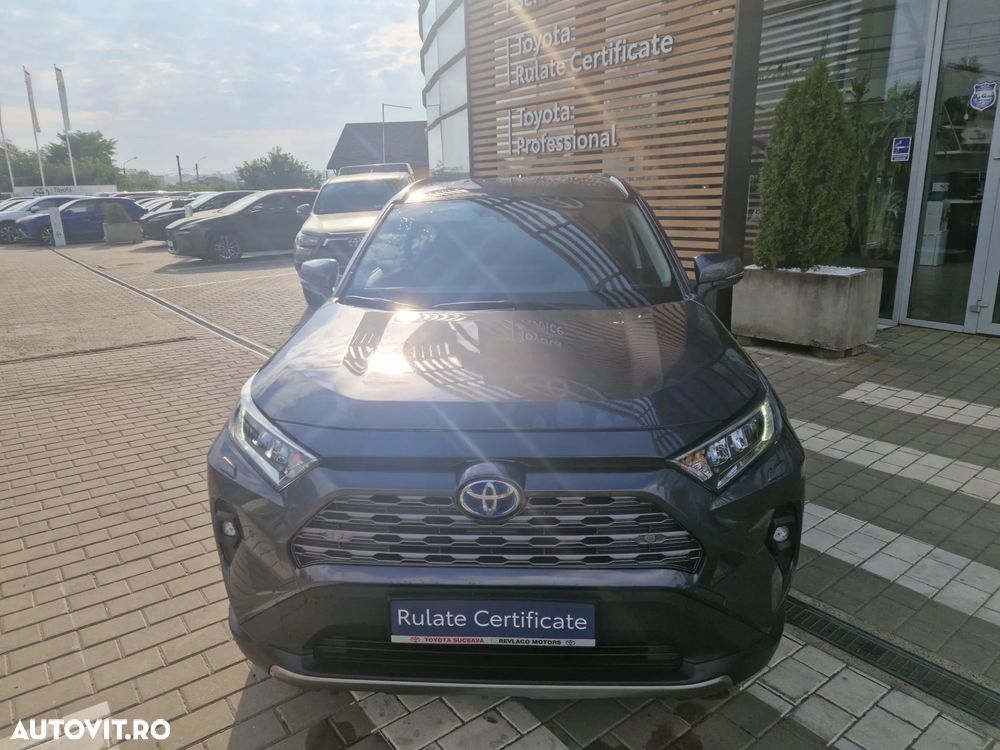 Toyota RAV4 - 3