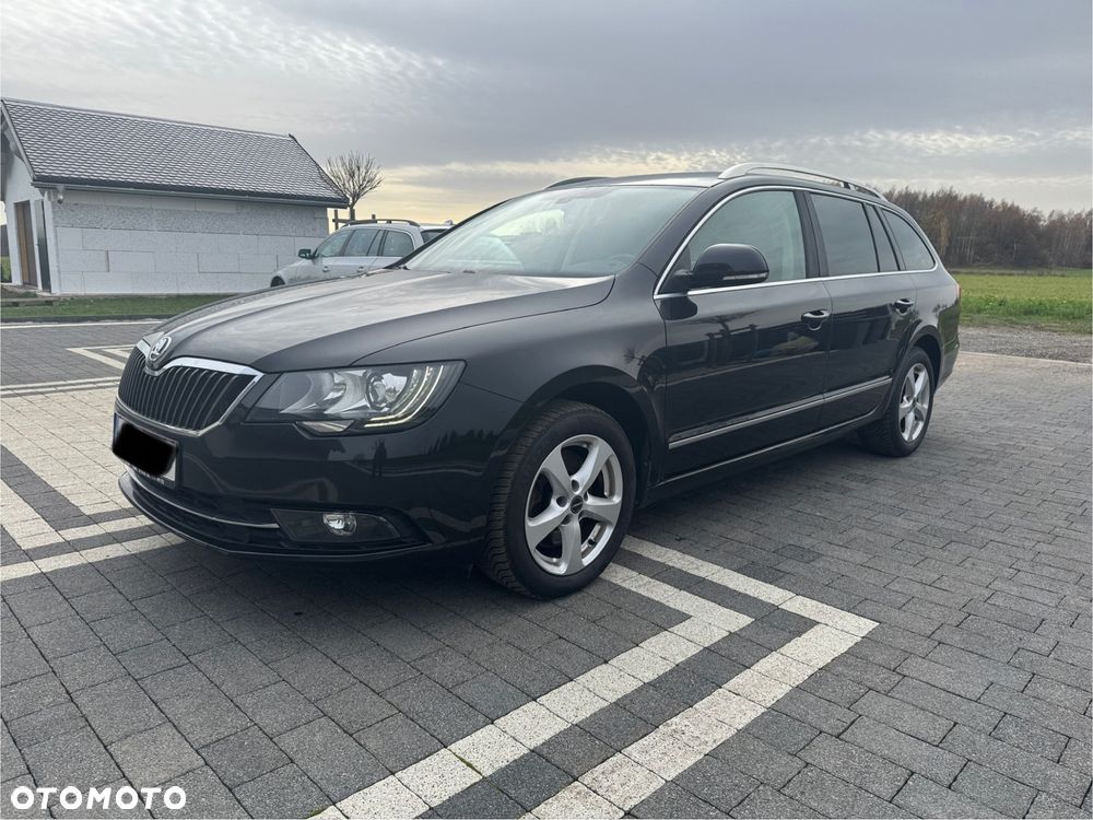 Skoda Superb 2.0 TDI Elegance - 14