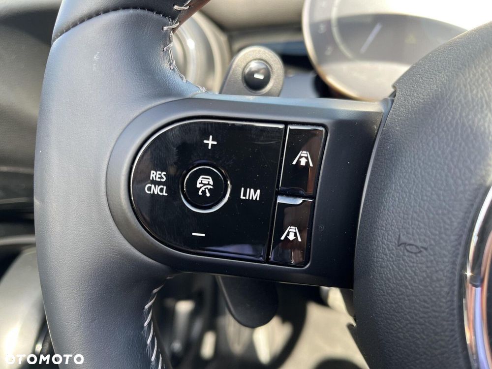 MINI John Cooper Works - 22