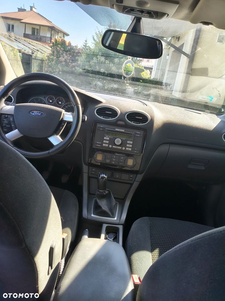Ford Focus - 9