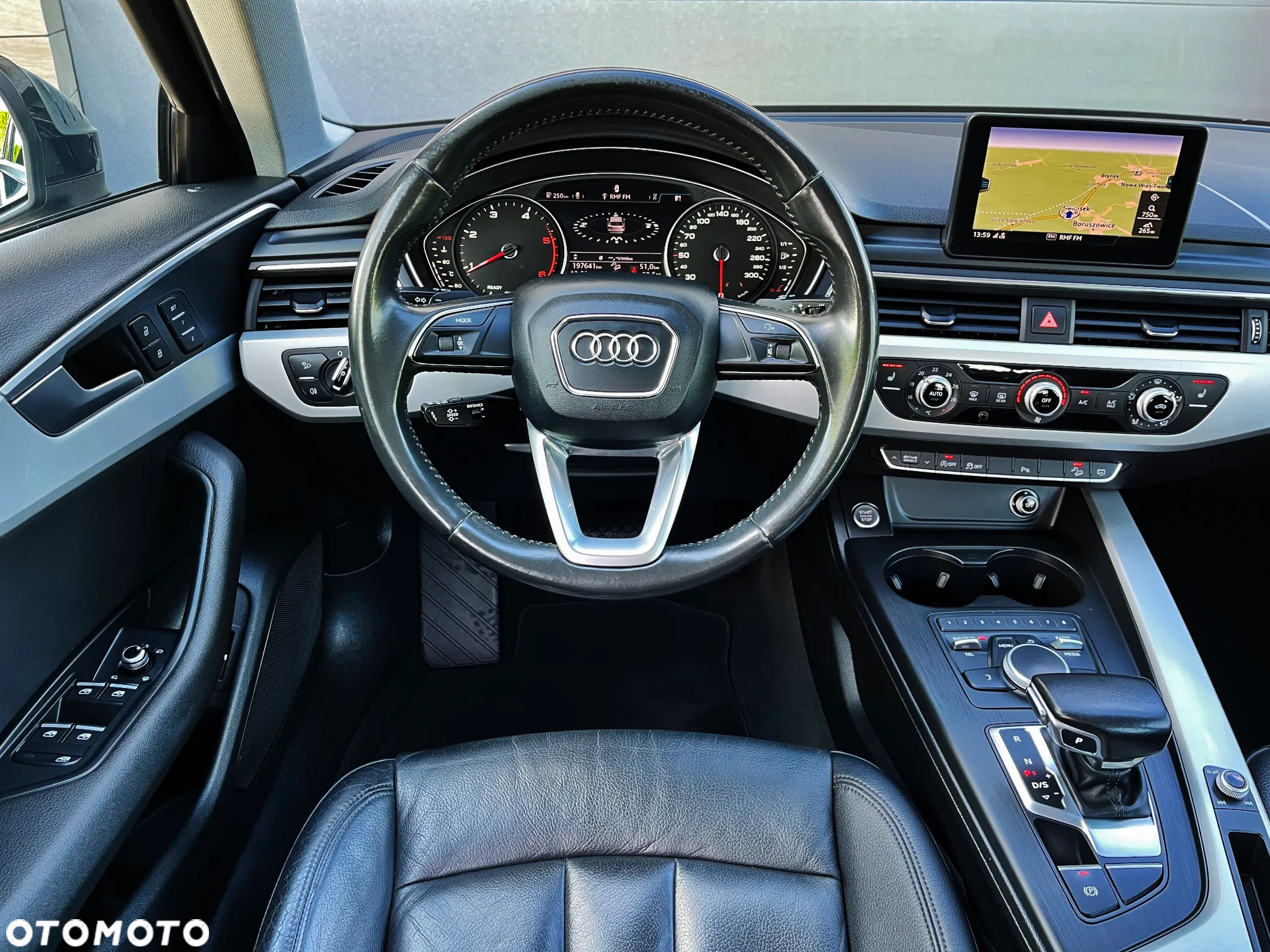 Audi A4 Allroad 2.0 TDI Quattro S tronic - 23