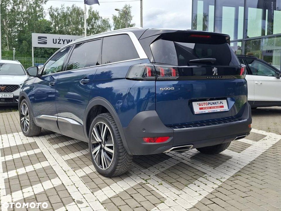 Peugeot 5008 - 3
