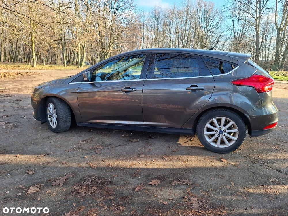 Ford Focus 2.0 TDCi Titanium ASS - 6