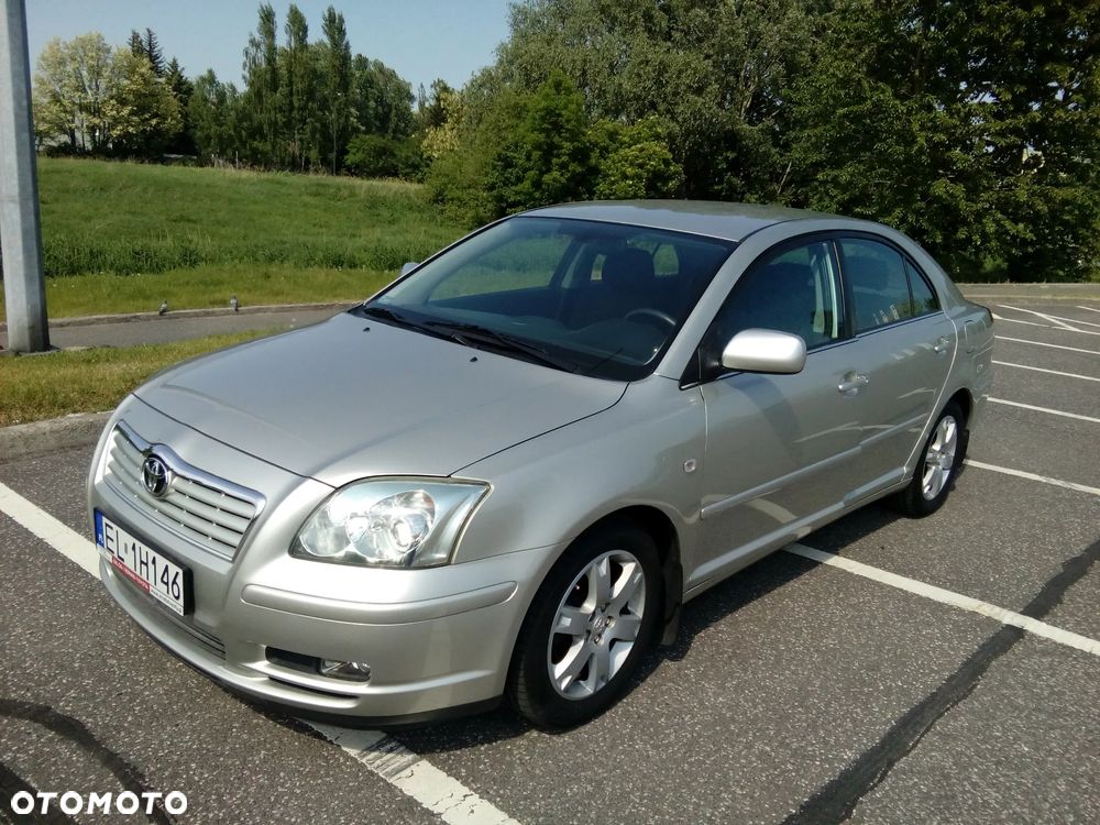 Toyota Avensis 1.8 VVT-i Automatik Sol - 10