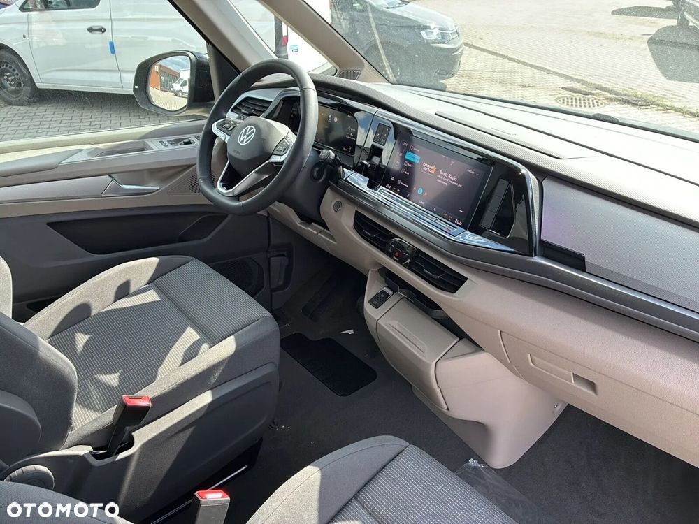 Volkswagen Multivan - 36