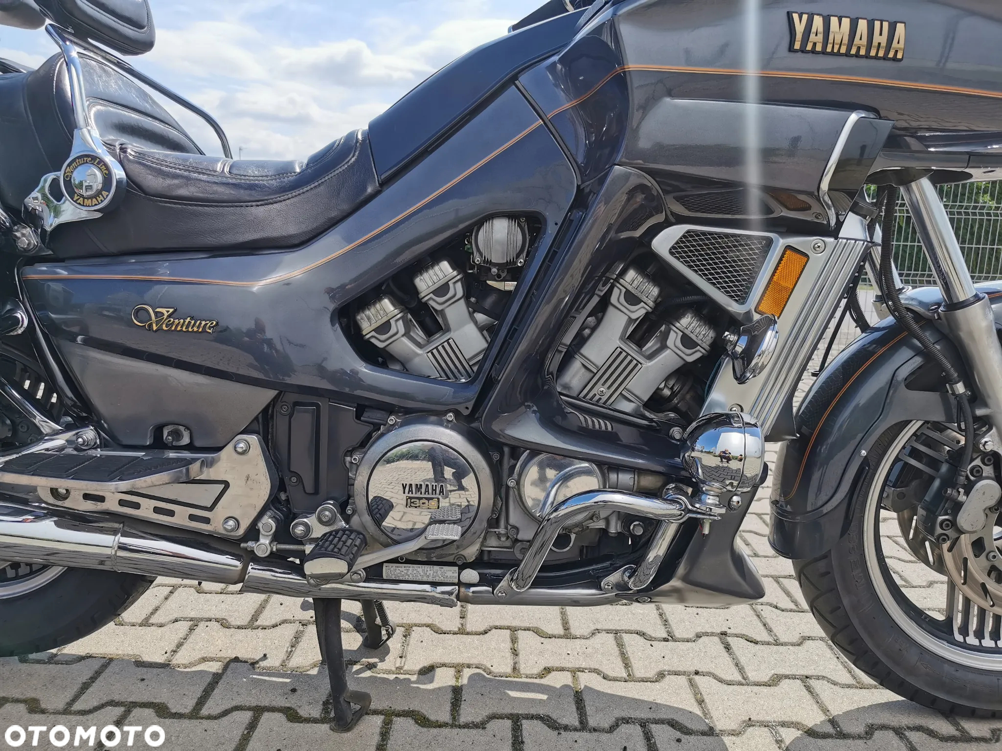 Yamaha XVZ - 18