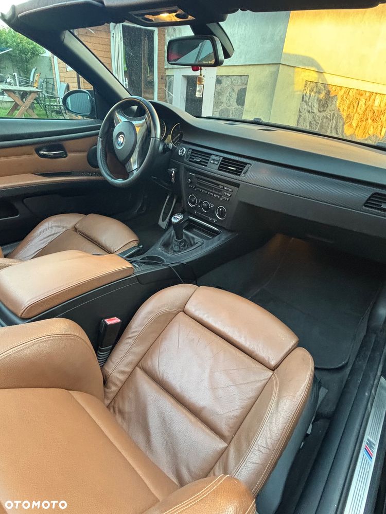 BMW Seria 3 320i - 17