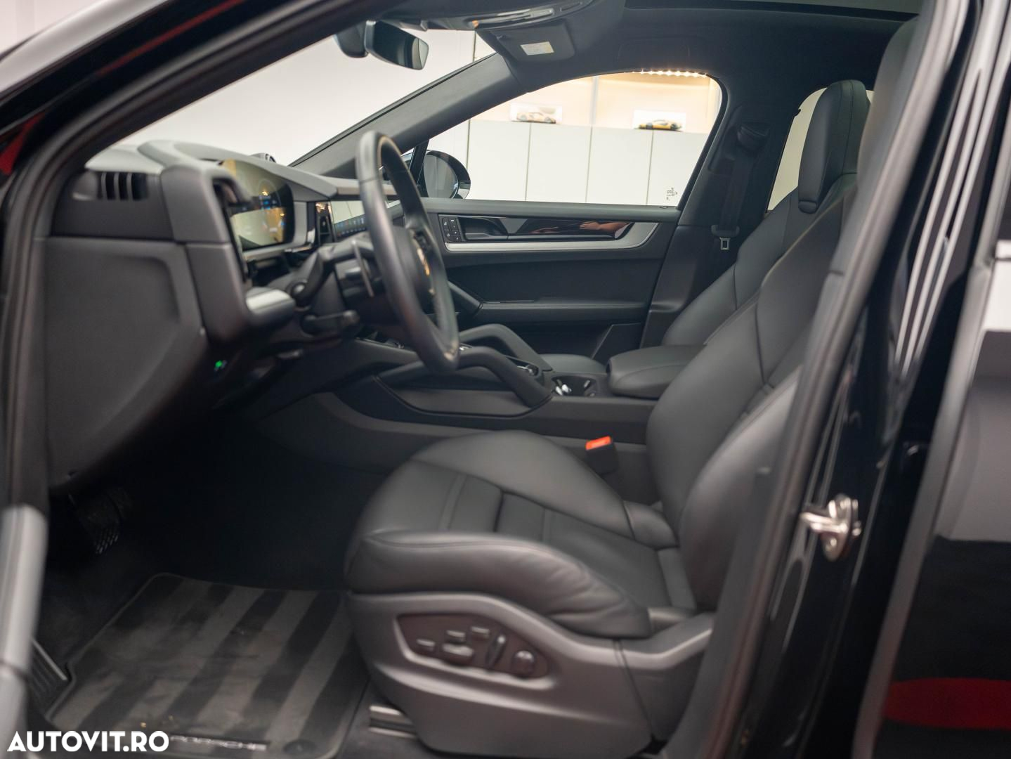Porsche Cayenne - 13