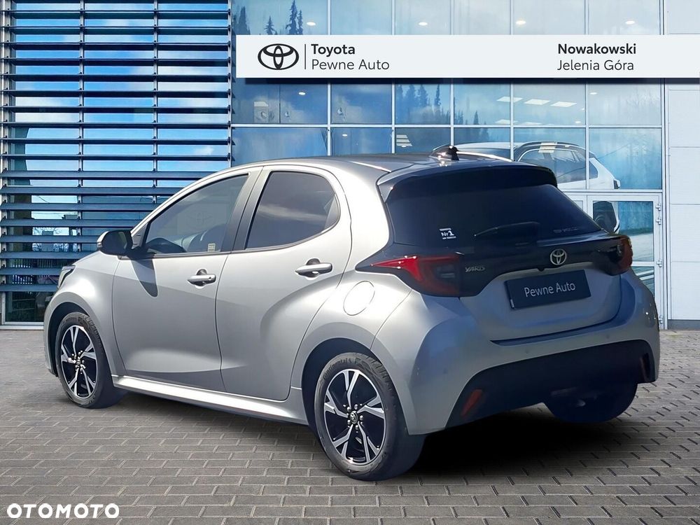 Toyota Yaris Hybrid 1.5 Style - 6