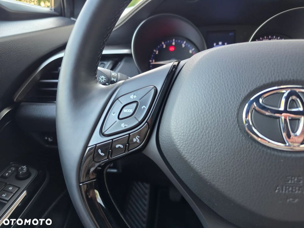 Toyota C-HR - 28