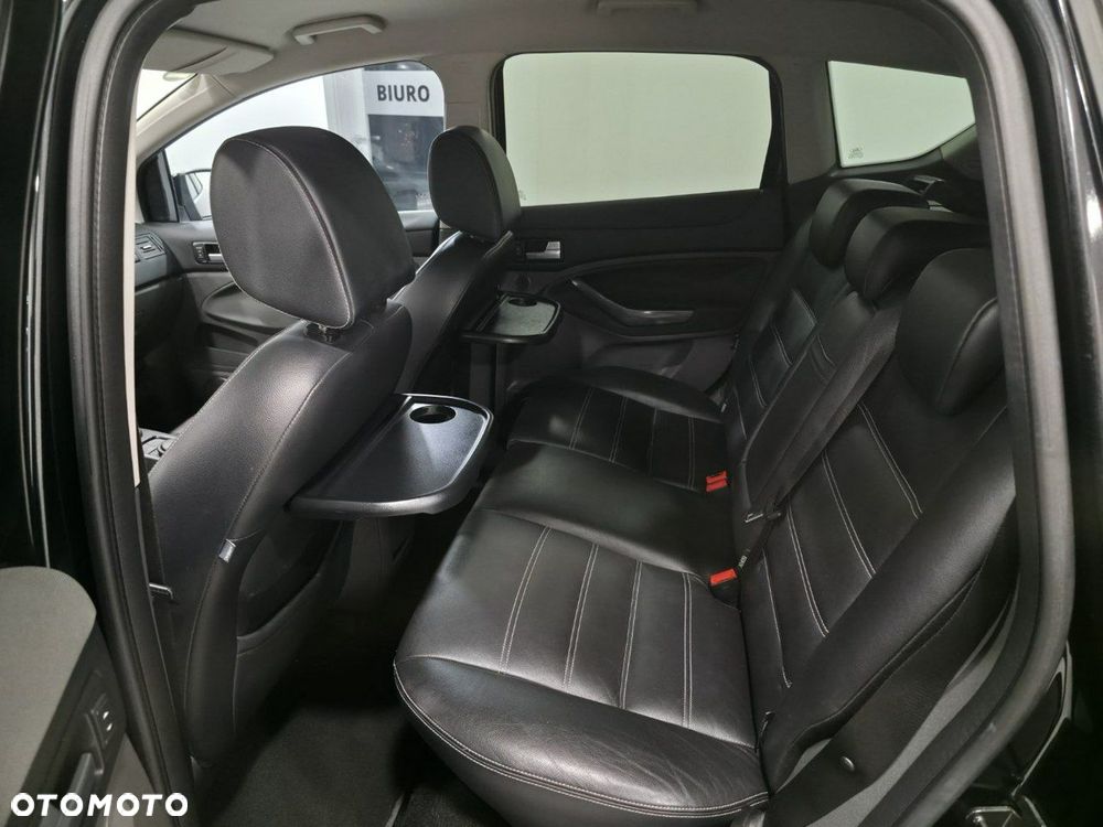 Ford Kuga 2.0 TDCi 4x4 Titanium - 16