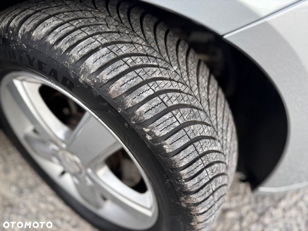 Mercedes-Benz Klasa B - 17