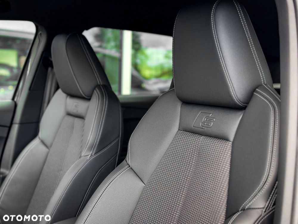 Audi Q4 e-tron - 22