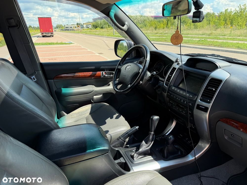 Toyota Land Cruiser 3.0 D Sol Navi Platinium - 19
