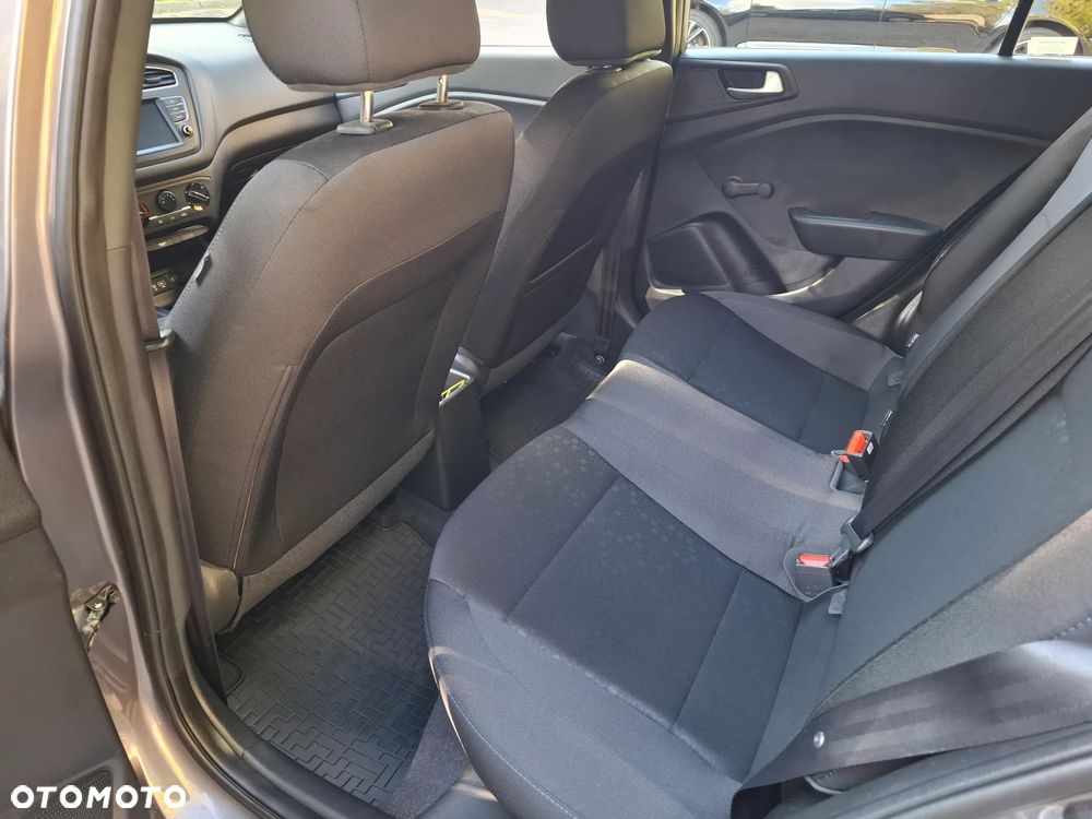 Hyundai i20 1.2 Classic Plus - 14