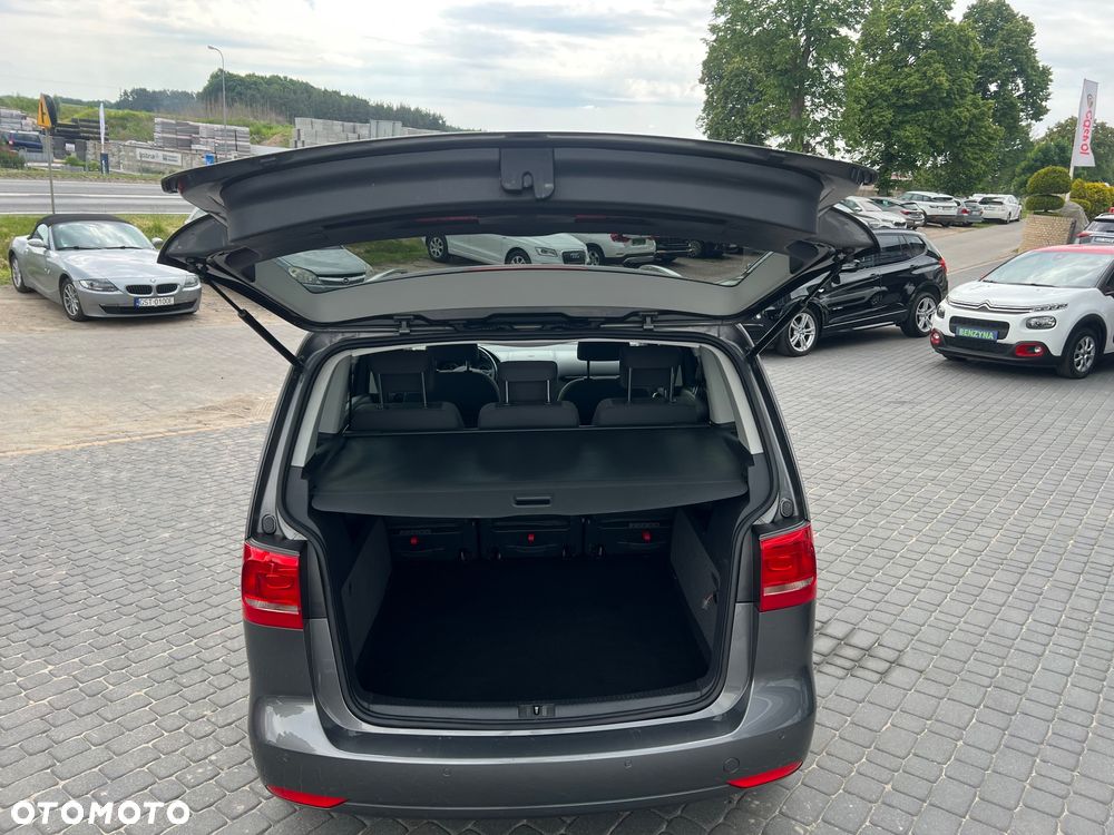 Volkswagen Touran 2.0 TDI DPF Comfortline DSG - 22
