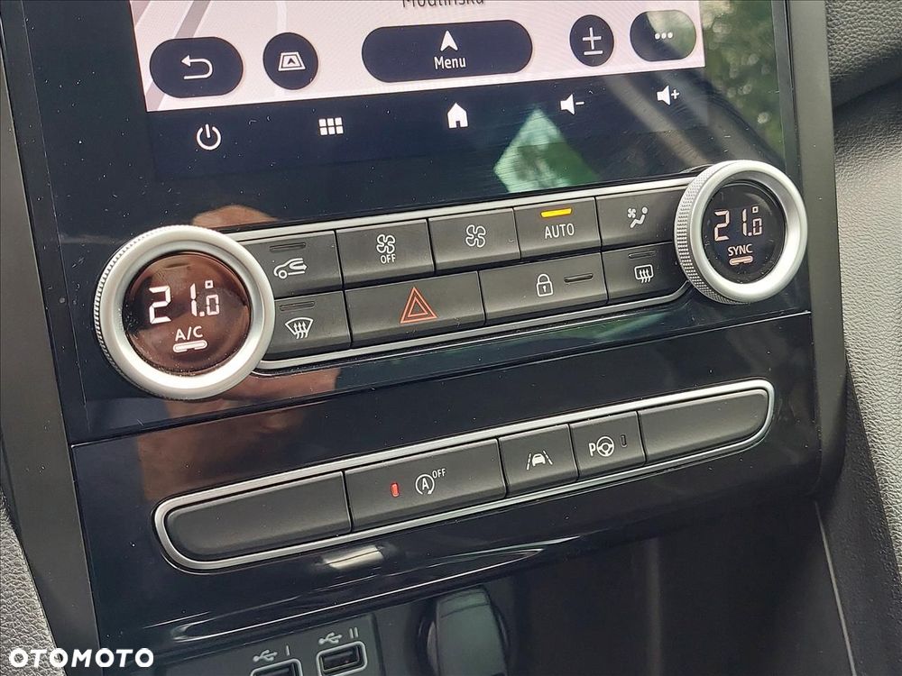 Renault Megane 1.5 Blue dCi Techno EDC - 16