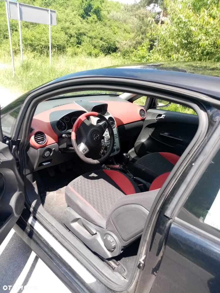 Opel Corsa - 8