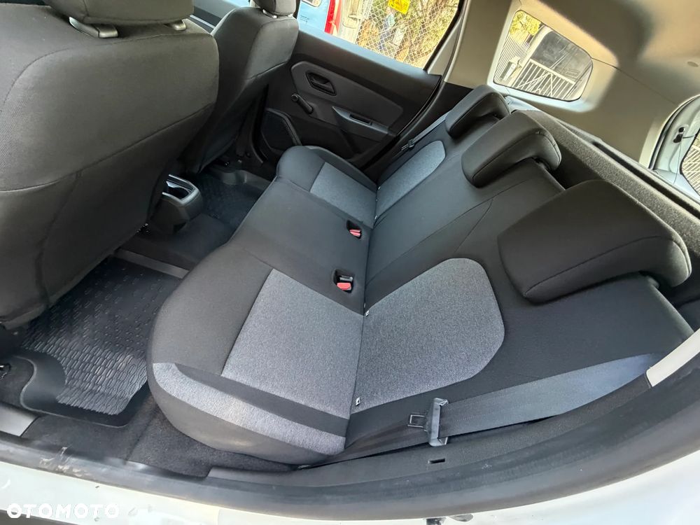 Dacia Duster 1.0 TCe Essential - 31