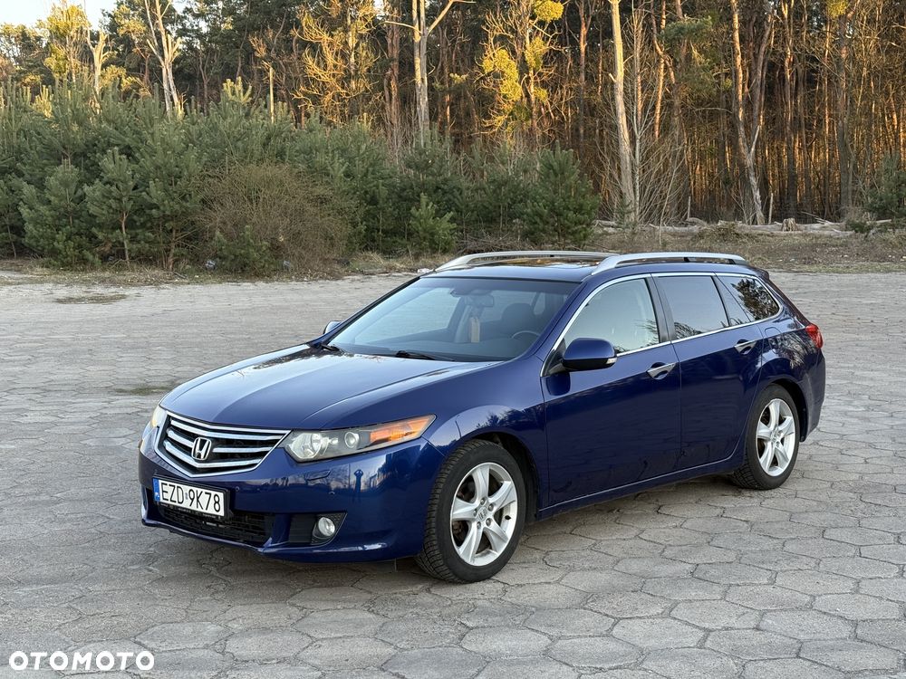 Honda Accord - 1