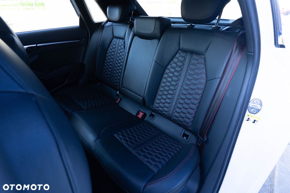 Audi RS3 Sportback - 22