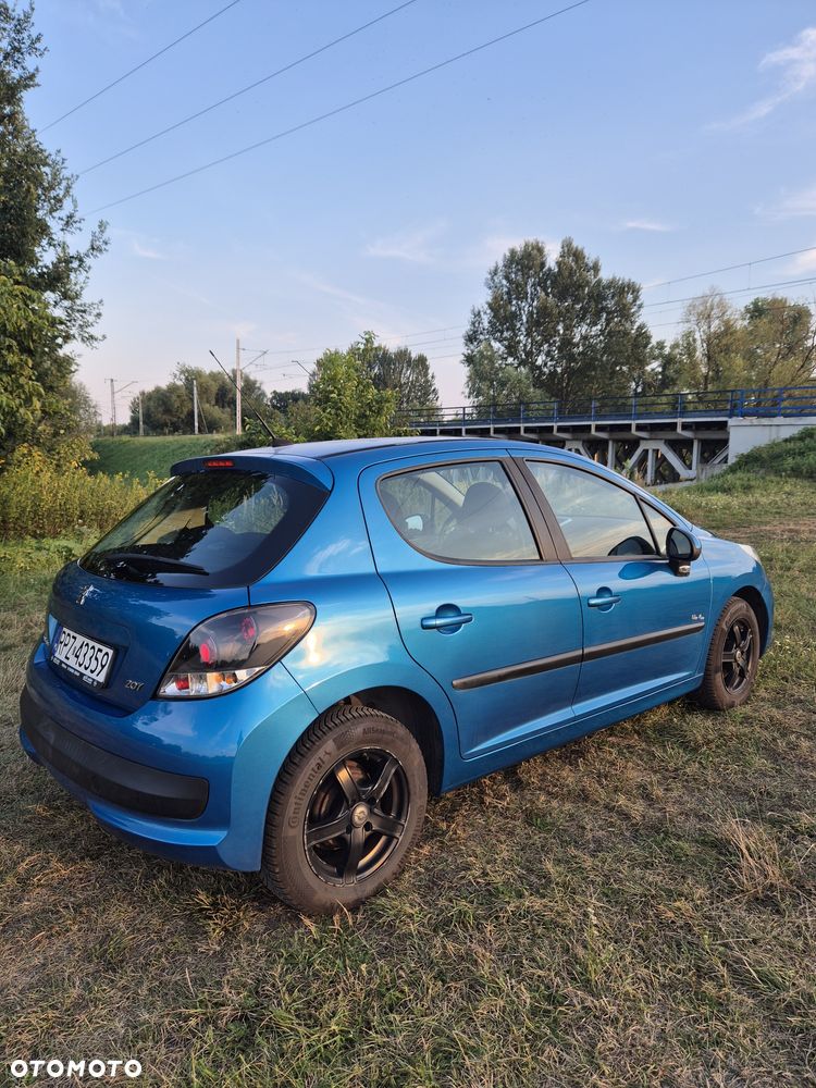 Peugeot 207 - 3