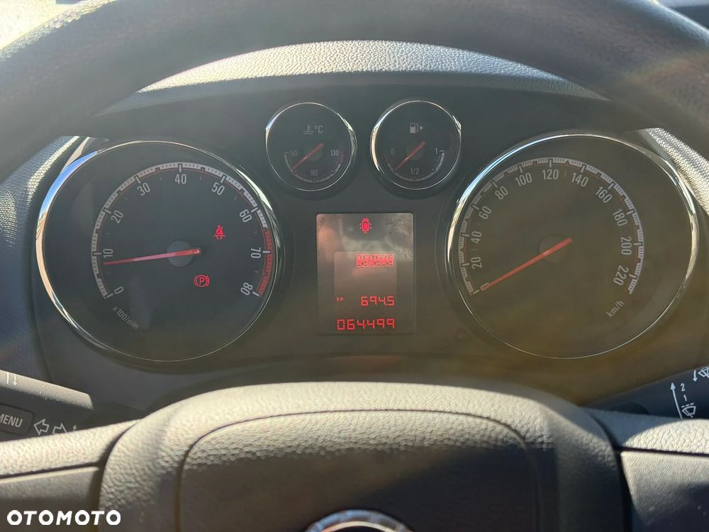 Opel Meriva - 18