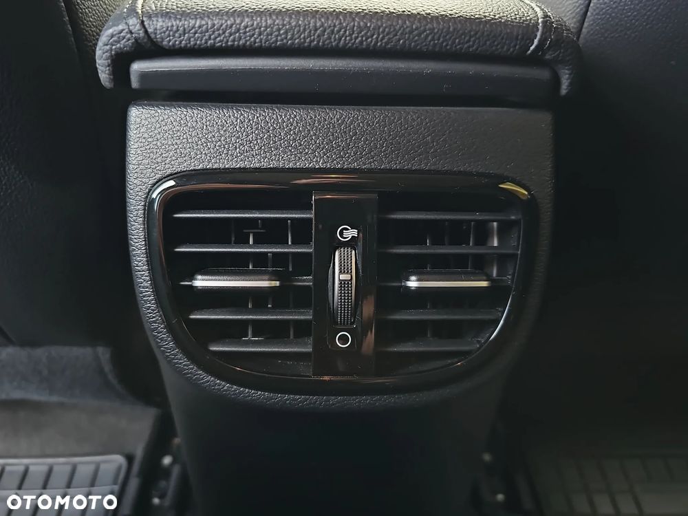 Kia XCeed 1.4 T-GDI L DCT - 14