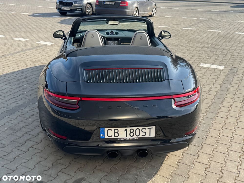 Porsche 911 Carrera 4S PDK - 13
