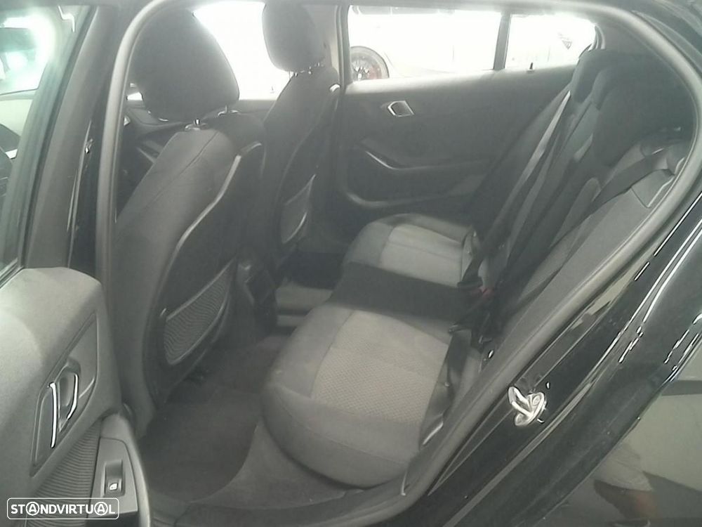 BMW 116 d Auto - 4