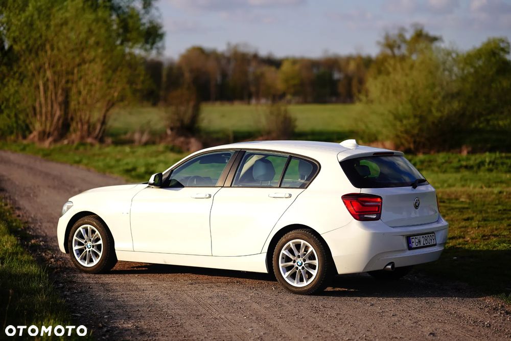 BMW Seria 1 120d Urban Line - 9