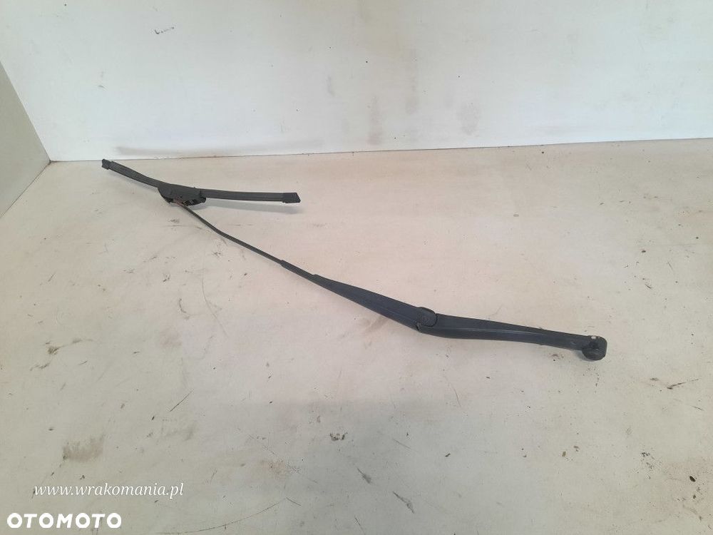 OPEL VECTRA C 1.9 CDTI RAMIE WYCIERACZKI PRZÓD PRAWY 13188258 Z19DT - 2