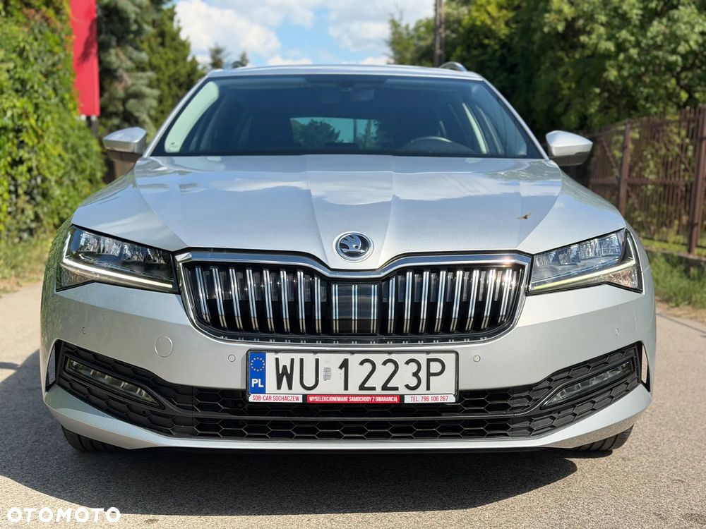 Skoda Superb 2.0 TDI SCR Ambition DSG - 2