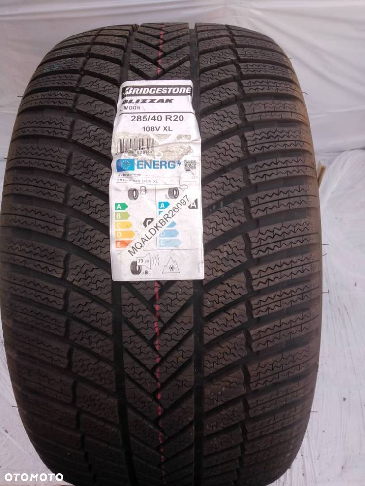 Bridgestone Blizzak LM005 285/40 R20 108V 2022 8mm