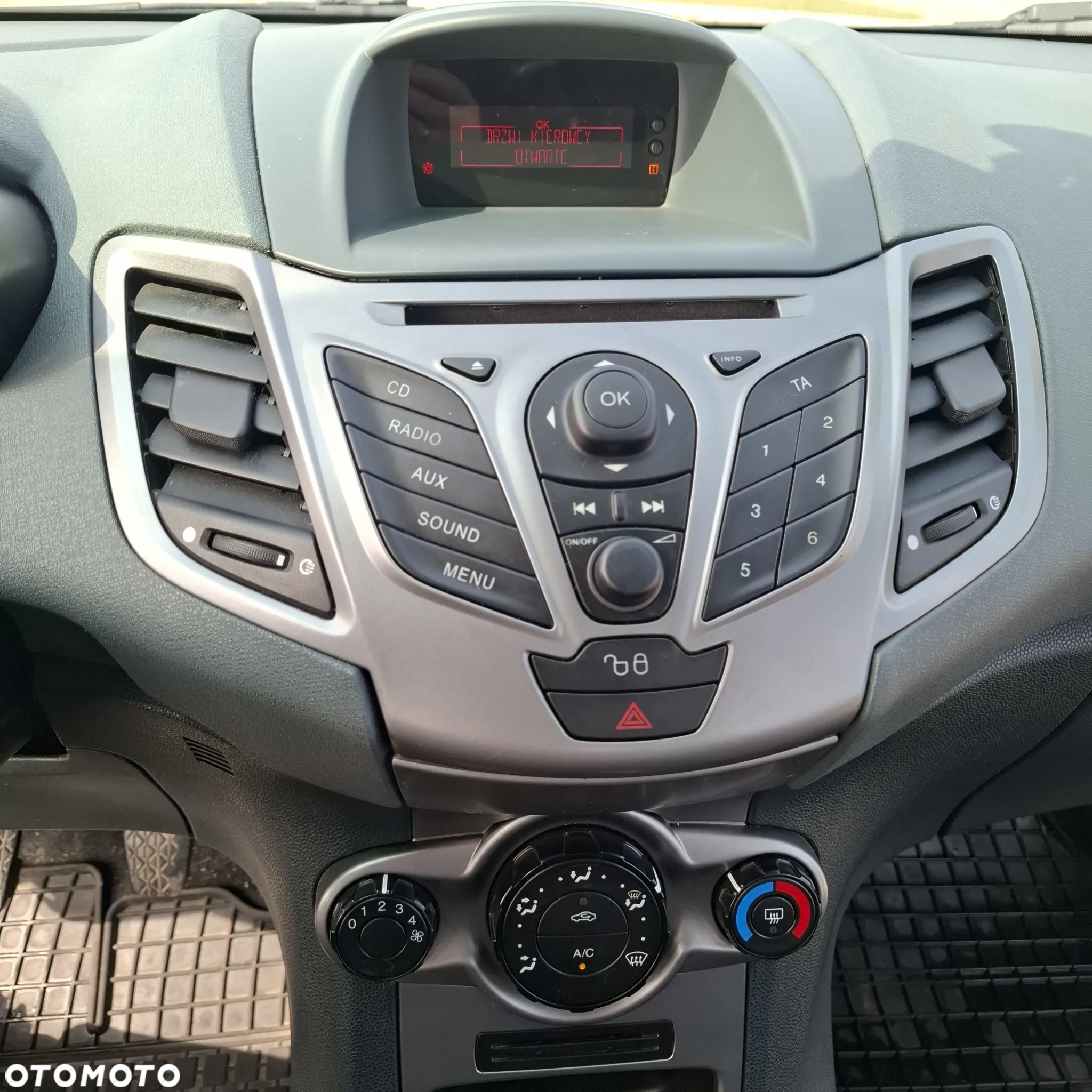 Ford Fiesta 1.25 Trend - 26