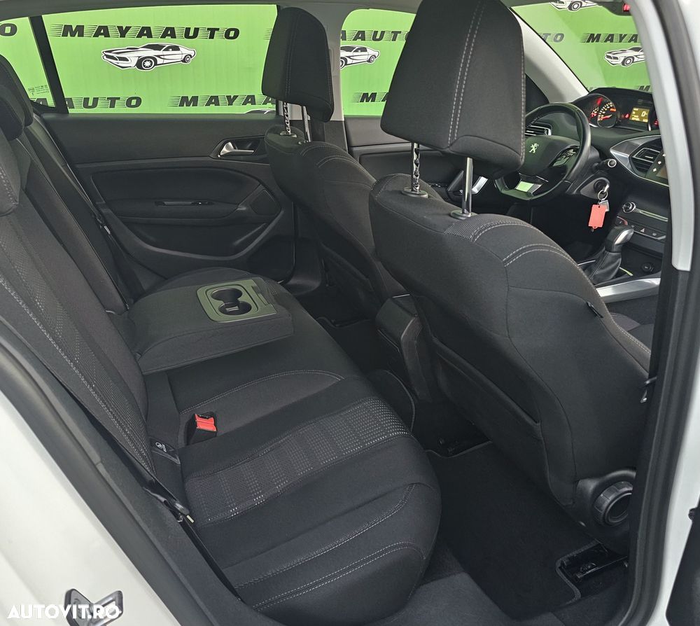 Peugeot 308 - 14