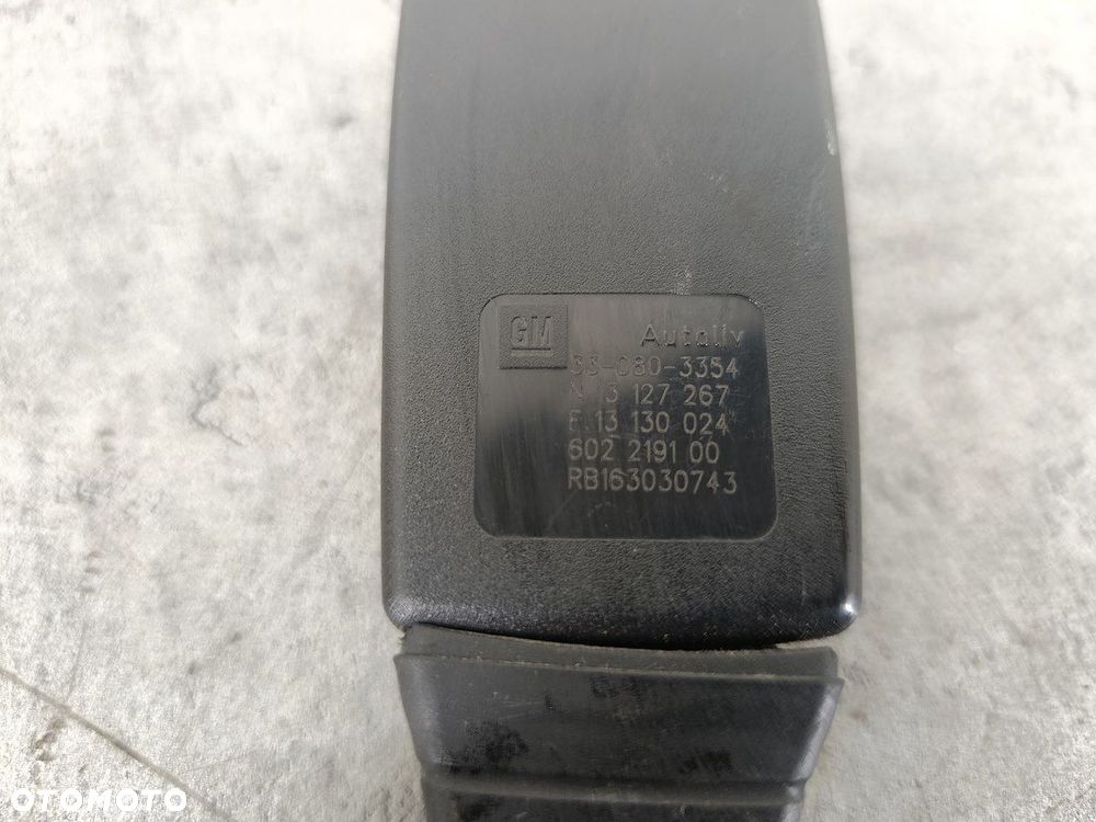 ZAPINKI, SPINKI PASA PRZÓD KOMPLET OPEL ASTRA H 13130023  602218900 - 5