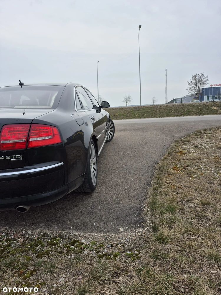 Audi A8 4.2 TDI DPF L Quattro - 1