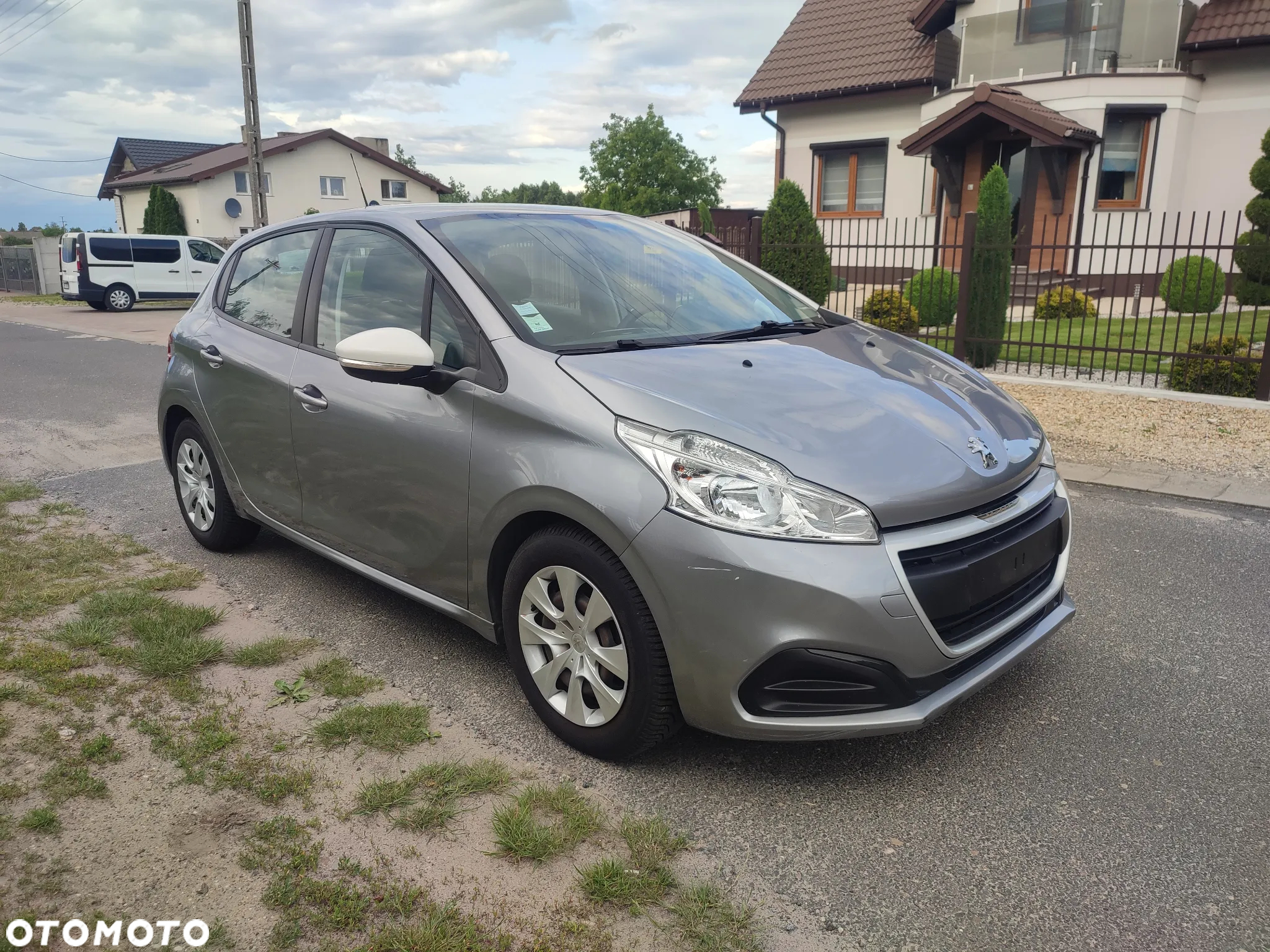 Peugeot 208 1.2 PureTech GPF Active S&S - 5