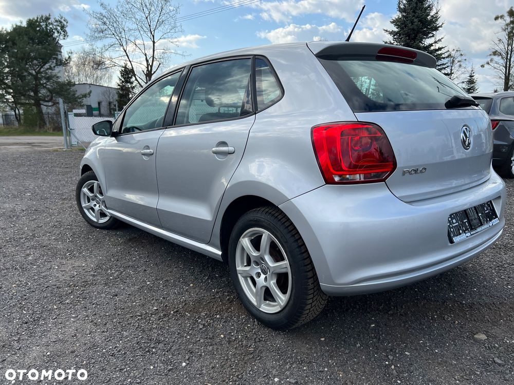 Volkswagen Polo - 10