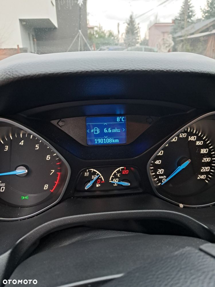 Ford Focus - 10